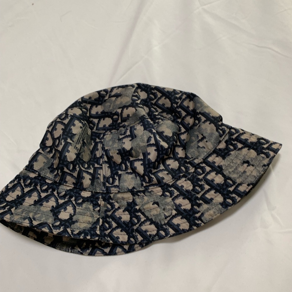 Dior monogram bucket hat - Picture 5 of 6